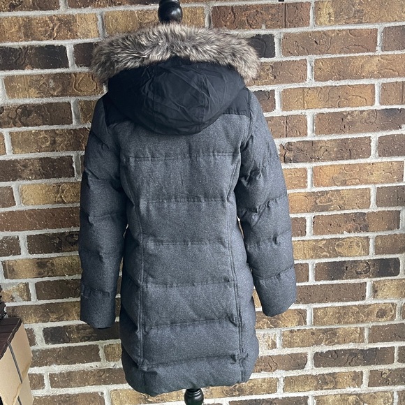 Eddie Bauer Gray Long Down Winter Hooded Coat 
Women's Gray Puffer - Picture 9 of 16